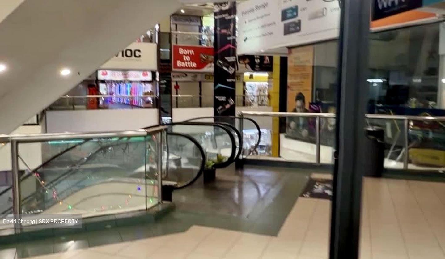 Sim Lim Square (D7), Retail #556351711